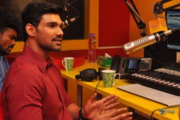 Jaya Janaki Nayaka Movie Team At Radio Mirchi